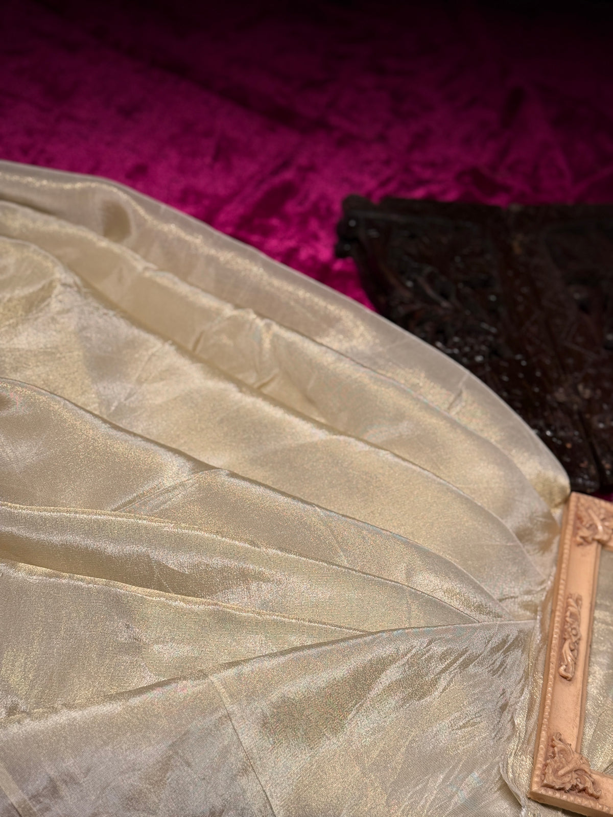 TISSUE SILK